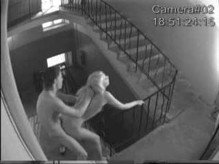 porn , sex young lovers fucked in the entrance under a hidden camera